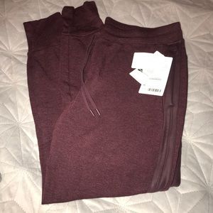 NWT FLEECE LINED ATLETA JOGGERS